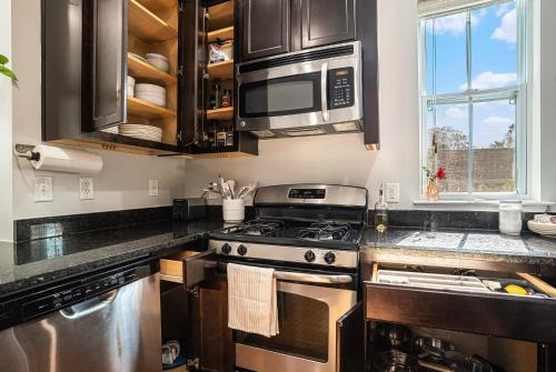 Relax in Comfort - Retreat near CHS Downtown & Airport, Charleston (fotografie 9)
