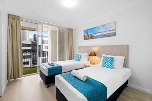 Two Bedroom Two Bathroom Ocean View Apartment image 6