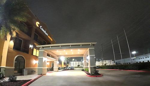 Comfort Suites Westchase Houston Energy Corridor