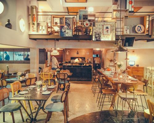 サチャズ ホテル ウノ