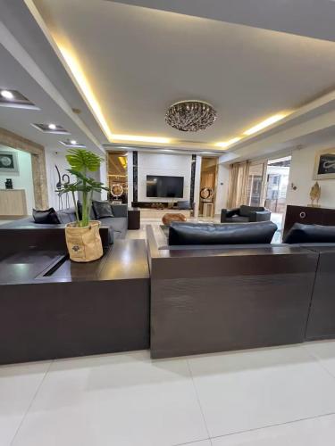 R&R Entire Rental Unit, Manila