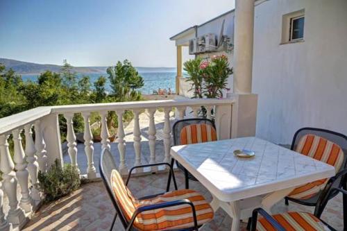  Sani Apartments in Seline