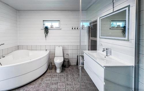 Badkamer, Holiday Home Tyttebærvej Tarm Iv in Skaven