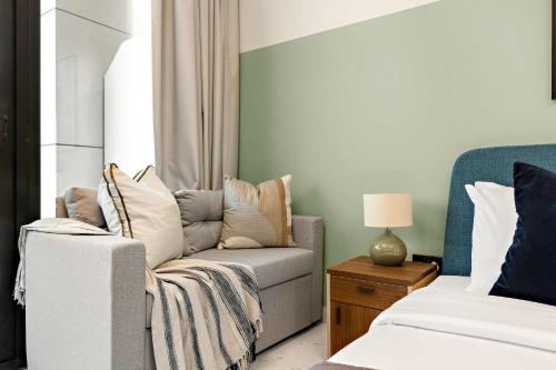 Apartment image 10