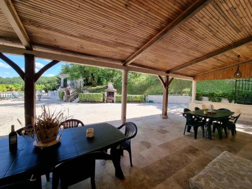 Iekārtas, Les gites du Treil - 2 Grandes piscines privées- 9 chambres - 20 personnes (Les gites du Treil - 2 Grandes piscines privees- 9 chambres - 20 personnes) in Tournon-d'Agenais