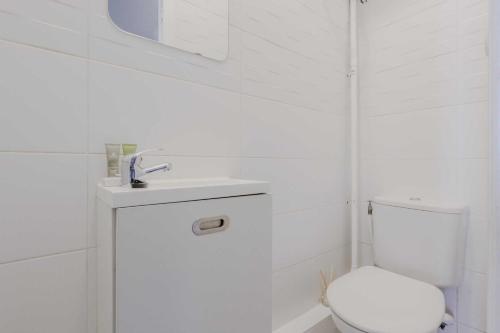 Lovely studio for 2 people - Levallois-Perret - image 5