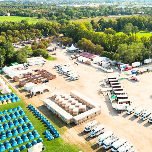 Oktoberfest Wiesn Camp Lodge 3