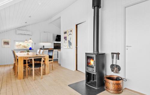 Amazing Home In Fanø With Wifi in Sonderho