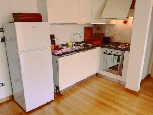 Porta Portese Trastevere Bright New Apartment, Roma (foto 5)