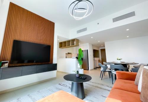 SUMMER DEAL! Luxury Living 2BR with Mesmerizing Burj Views, Dubai (photo 6)