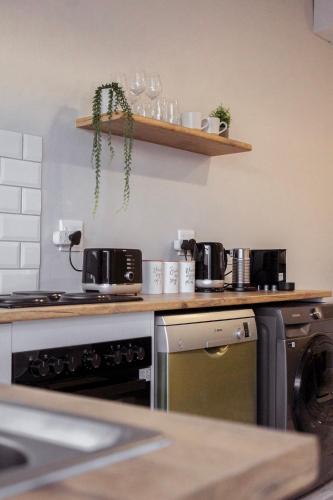 Sage And Vine Studio in Van Riebeeck Park