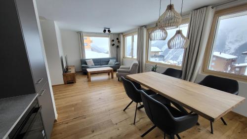 Lauchernalp - Neue Ferienwohnung ENYA in Wiler (Lotschen)