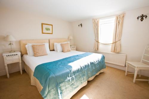 Pier View Self Catering Luxury Apartments - image 10