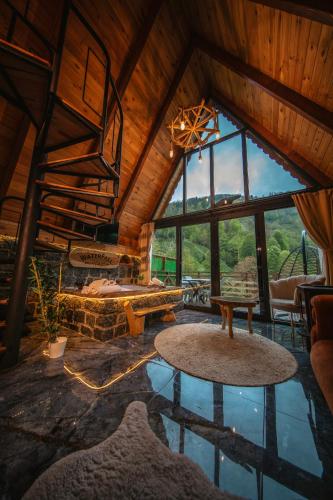 Waterfall Bungalov