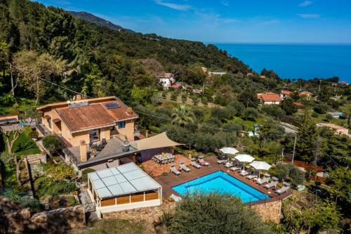 VILLA PROVENZA 12&4 Emma Villas