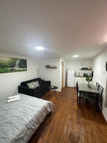 גן עדן בצפון -יבנאל in เมนาฮามิยา