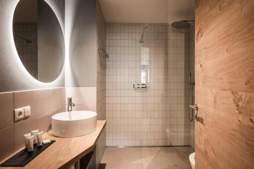 Studio Apartment with One Double Bed