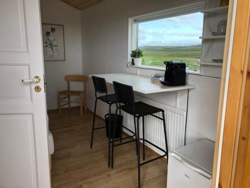 Obot 1 riverside cabin in Fellabaer