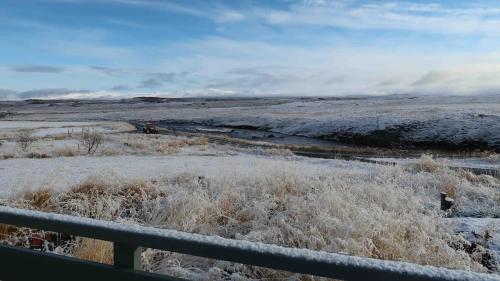 Obot 1 riverside cabin in Fellabaer