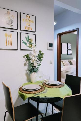 Modern Żoliborz Lux apartment near City Center with Parking and Garden, Warschau (Foto 4)