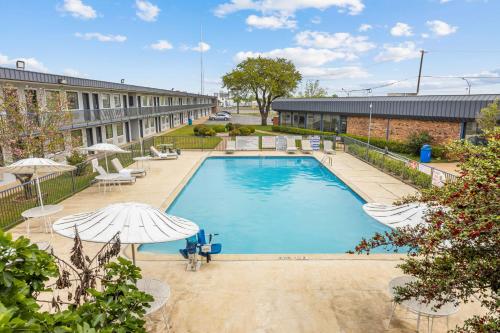 Americas Best Value Inn-Ft. Worth/Hurst - main image