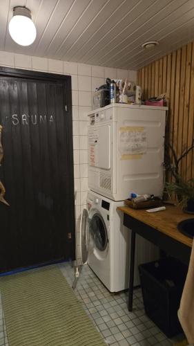 Private room in a 250 years old house in Toivola