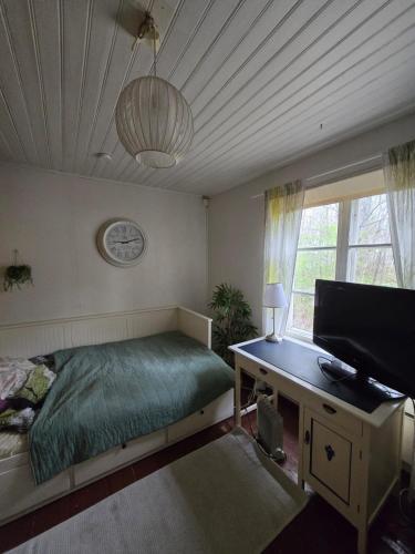 Private room in a 250 years old house in Toivola