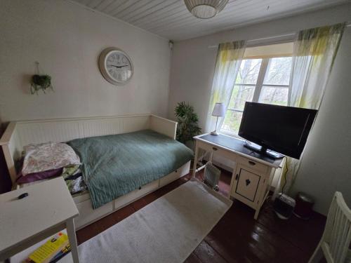 Private room in a 250 years old house, Helsinki (photo 8)