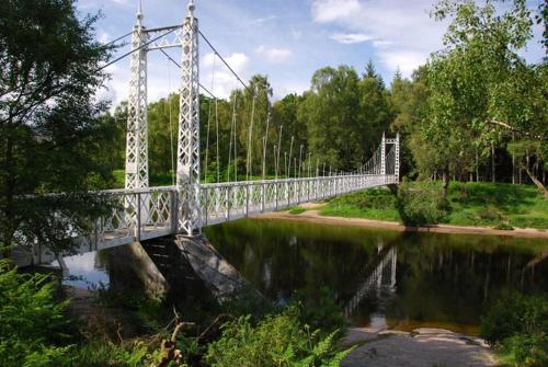 Cambus O' May Traditional Highland Hotel in 巴拉特爾