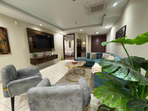 Triple Room image 1