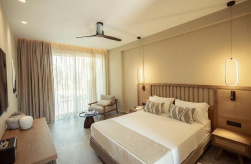 Portes Theros in Chalkidiki