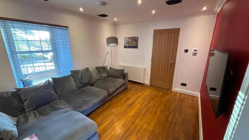 Lovely 1-Bedroom Flat Near City Centre