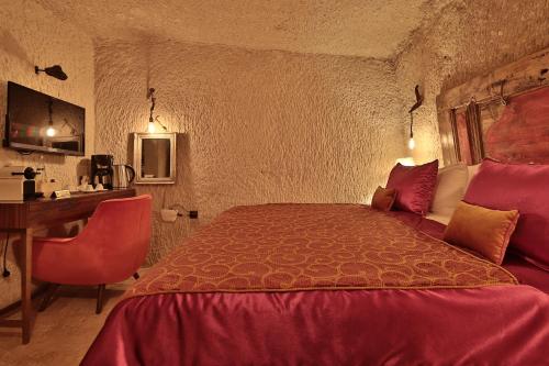 The Owl Cave Hotel Room Type - Superior Cave Room