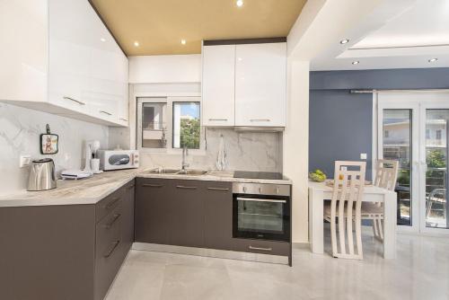 Modern Colorful House 3 2