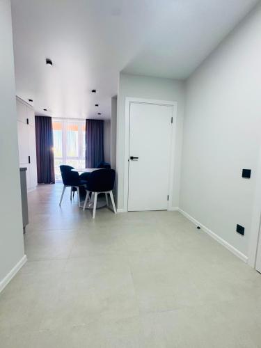 Новобудова Стрииська 45а FABRIK Гашека Автовокзал подобово in เขตซึฮีฟสกี