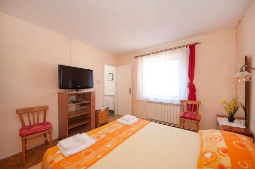 Apartments Gorana