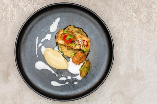 The Boot Inn - image 2