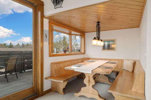 Létesítmények, The Devlin in Lake Placid városközpont