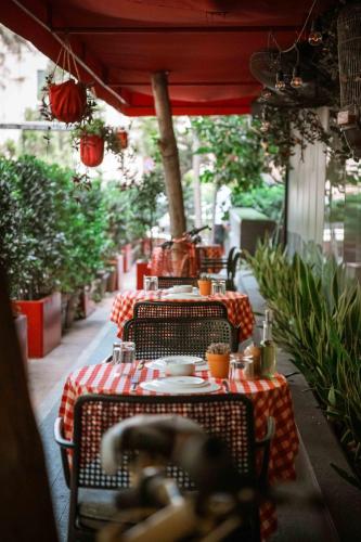 Étterem, The Smallville Hotel near Beirut-Rafic Hariri nemzetközi repülőtér