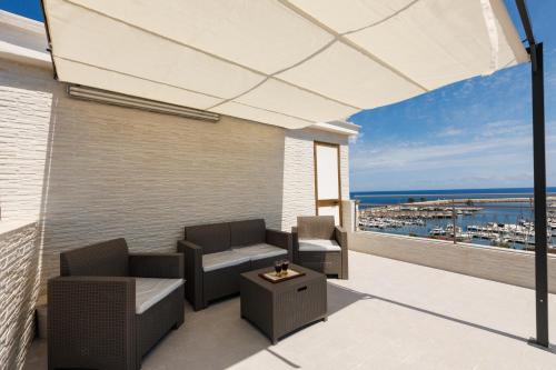 Donna Rosalía Apartments (Donna Rosalia Apartments) in 特拉比亞