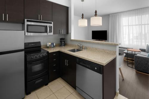 TownePlace Suites by Marriott Hobbs - image 11