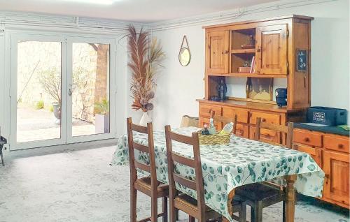 virtuve, Stunning Home In Tabre in Tabre