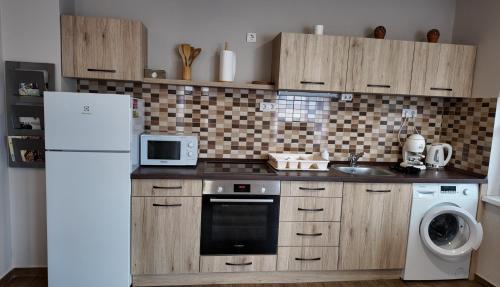 Liliom Apartman in Dombovar