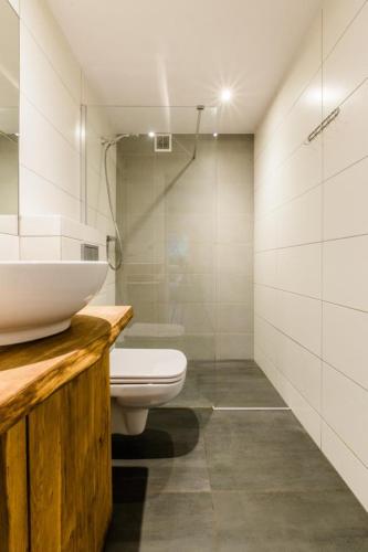 ZIEMIA-OGIEŃ Apartamenty Mazurska Kraina Narie