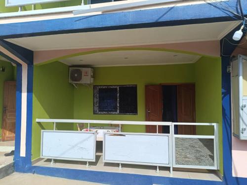 Résidence Chimene Paradis "Studio" (Residence Chimene Paradis "Studio") in ครีบี