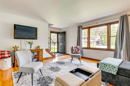 11 Mi to Dtwn Columbus Family Home with Fire Pit! in เวิร์ธิงตัน