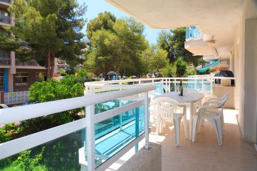 Two-Bedroom Apartment room in UHC Larimar Family Complex
