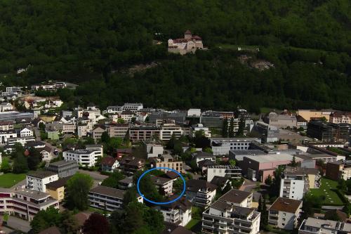Schöne grosse Attika-Wohnung im Zentrum von Vaduz inkl. Parkplatz (Schone grosse Attika-Wohnung im Zentrum von Vaduz inkl. Parkplatz) in 파두츠