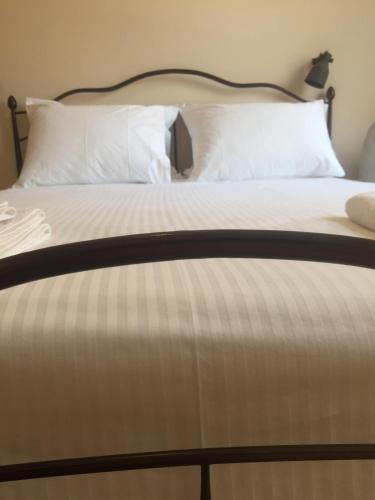 Elegant Hermes Suite in Athens, by Acropolin, Athens (photo 4)