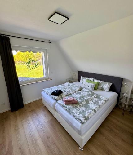 Ferienwohnung r/auszeit in Altenfeld